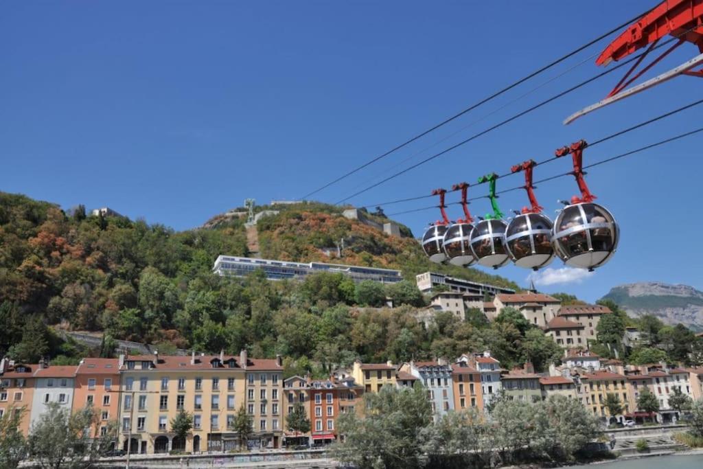 Grenoble Sud Varces Suite Privatisee Au Pied Des Montagnes Extérieur photo