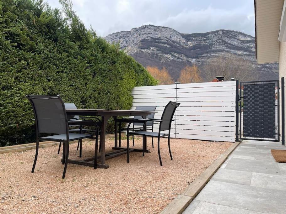 Grenoble Sud Varces Suite Privatisee Au Pied Des Montagnes Extérieur photo