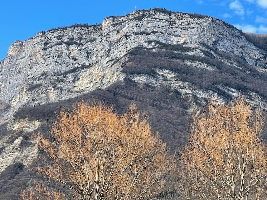 Grenoble Sud Varces Suite Privatisee Au Pied Des Montagnes Extérieur photo